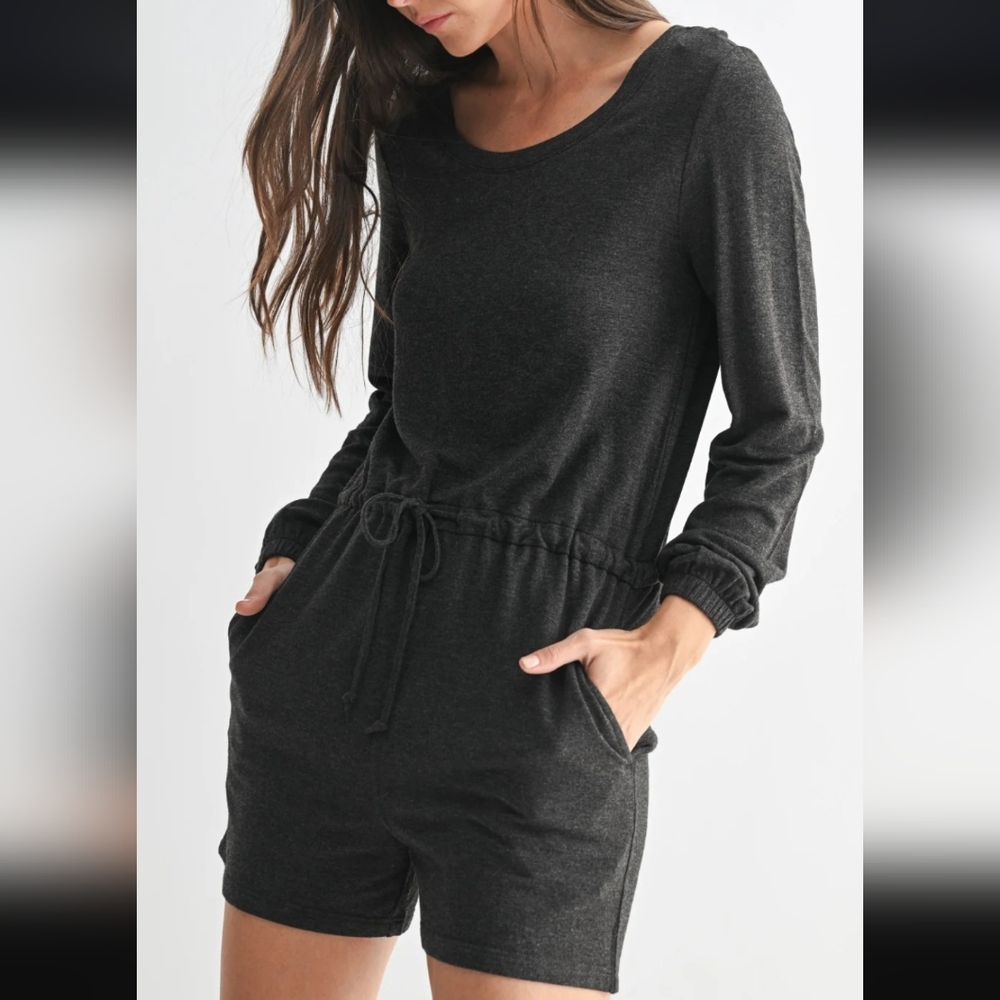 NWT Mono B Buttersoft Romper Longsleeve Medium Loungewear Shorts Comfy One Piece